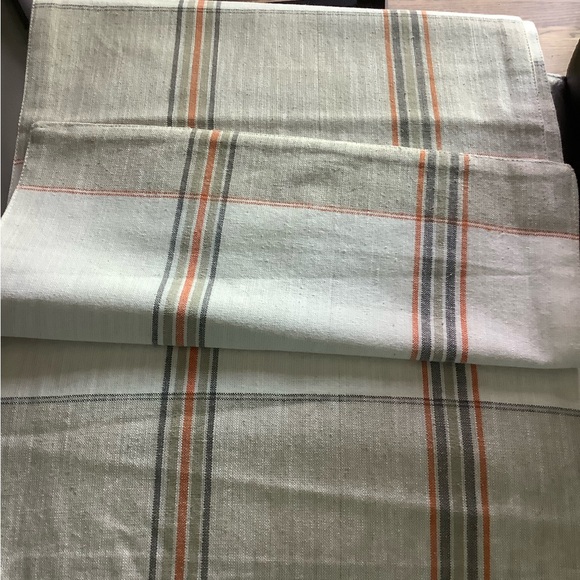 Fall Table Runner - Picture 2 of 3